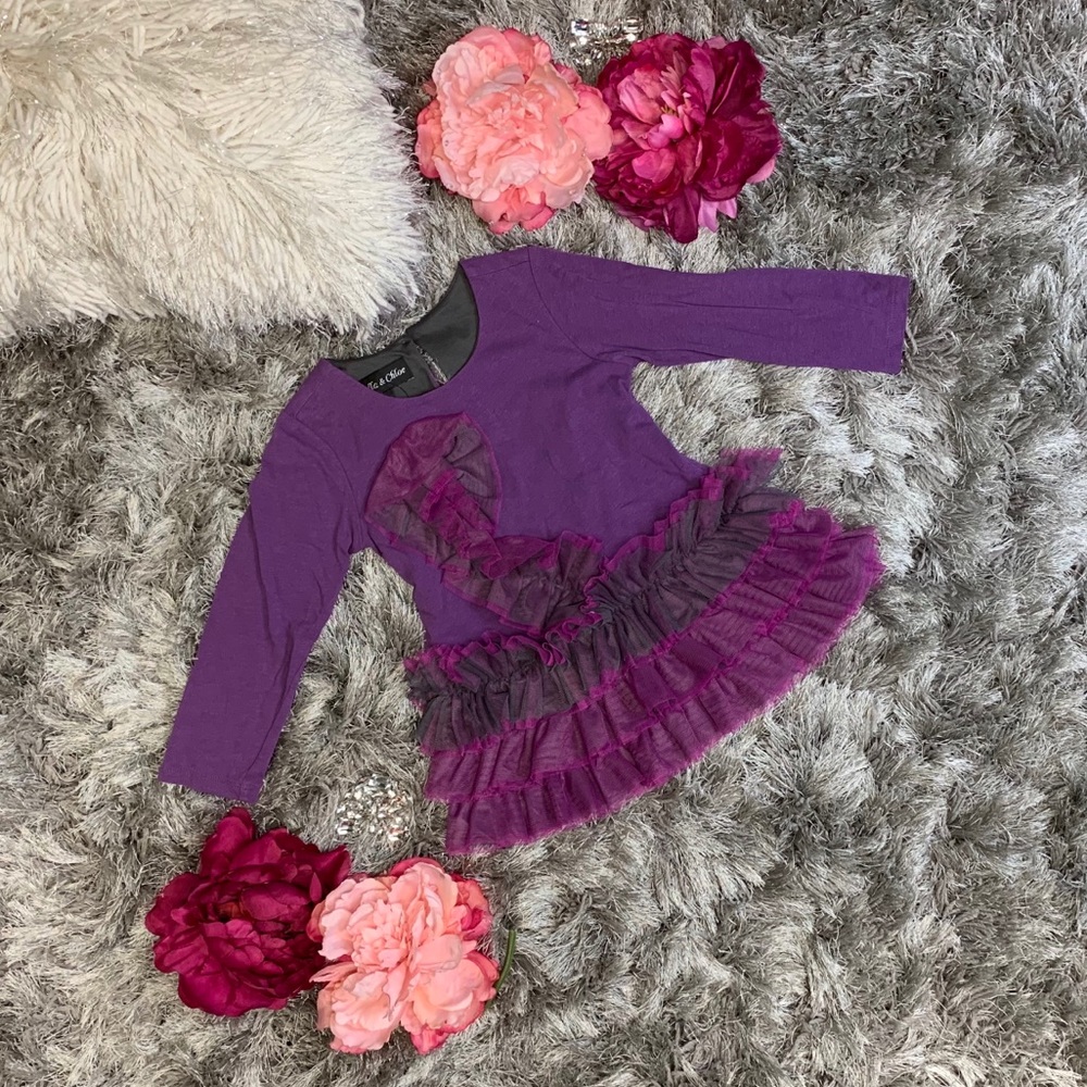 Isobella & Chloe Ruffle Top Toddler size 3T